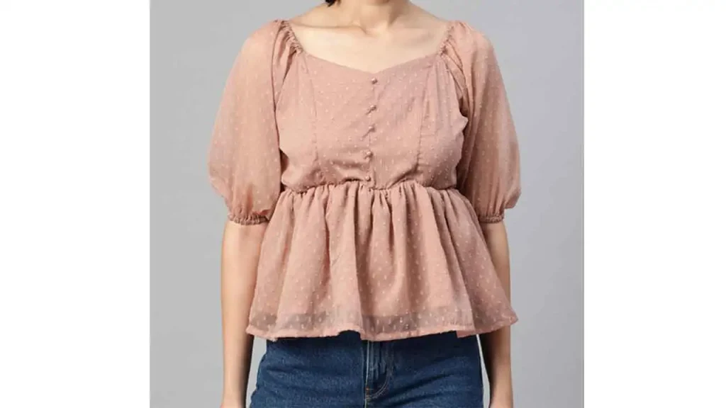 Cinched Waist Tops Fashion-savvy Outfit
