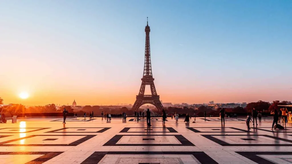 The Eiffel Tower: A Parisian Icon